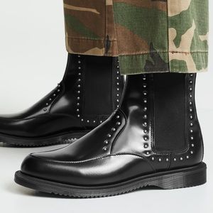Dr. Martens Chelsea Boots